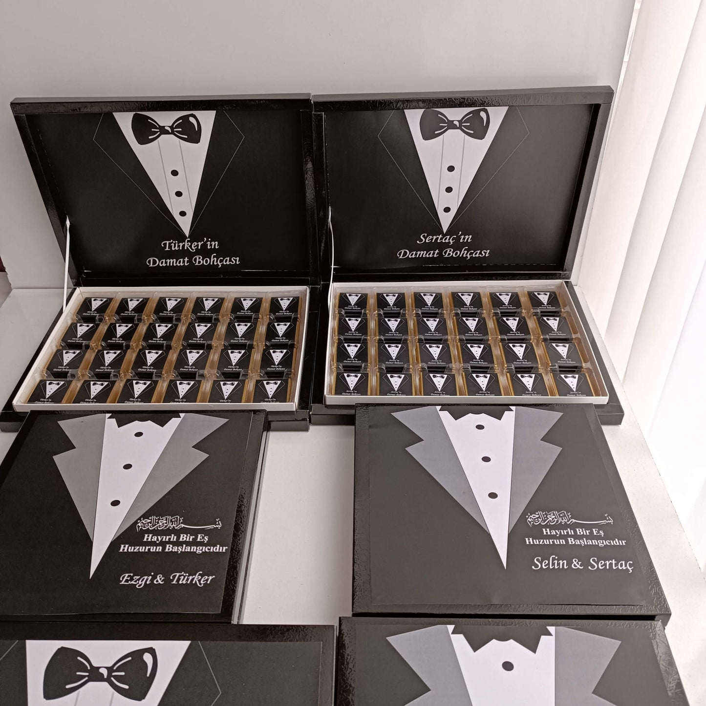 Kişiye Özel Damat Bohça Çikolatası Karton Kutulu Kolonya Şişesi Hediye