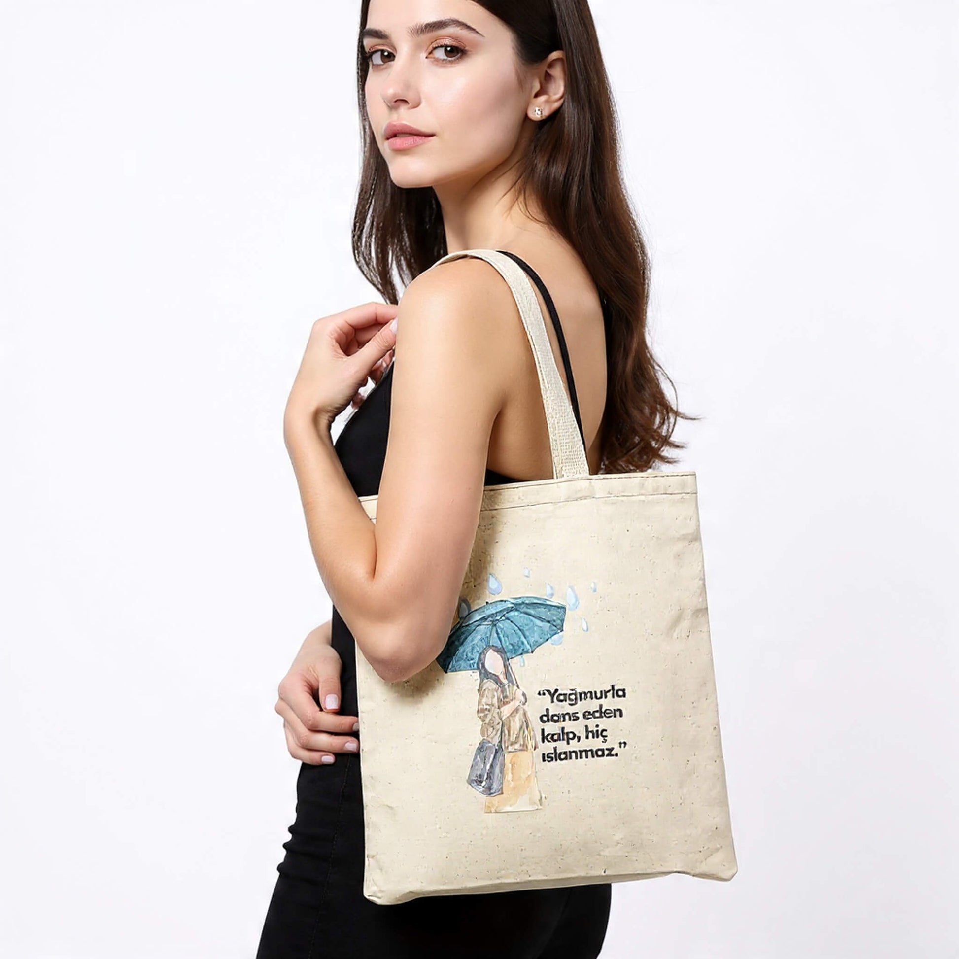 Baskılı bez omuz çantası modellerini incele. %100 Pamuklu, DTF Baskılı, bez ve kanvas çantalar uygun fiyatlarla hepiden.com'da.